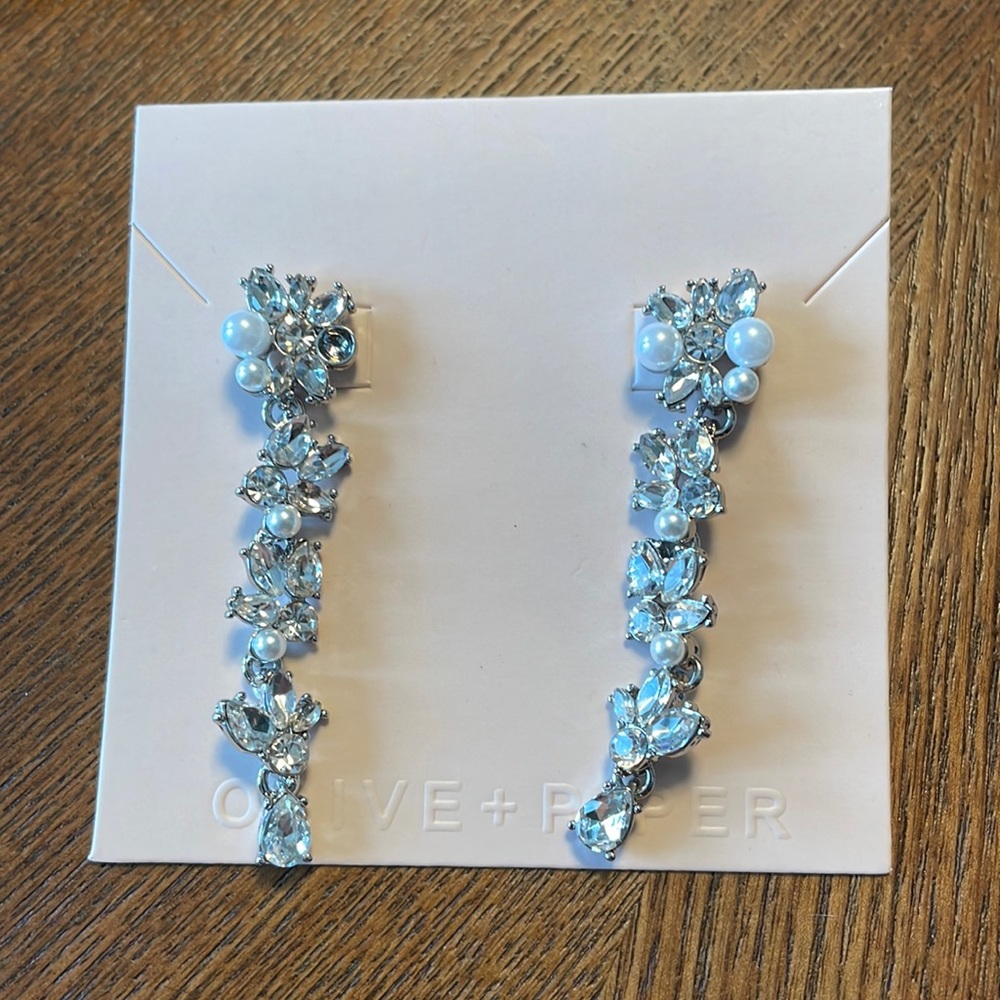 Olive + Piper Savannah Earrings (missing pearl)